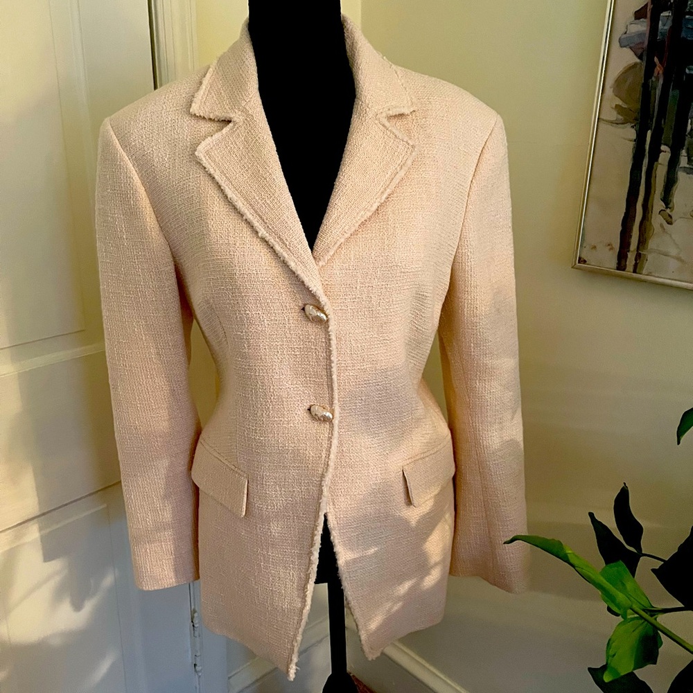 Zara Freshwater Pearl Button Blazer